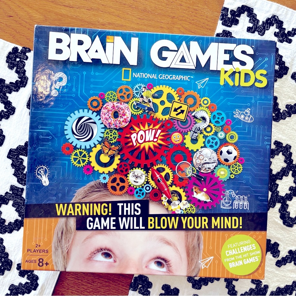 National Geographic BRAIN GAMES KIDS board game fun challenges for the family